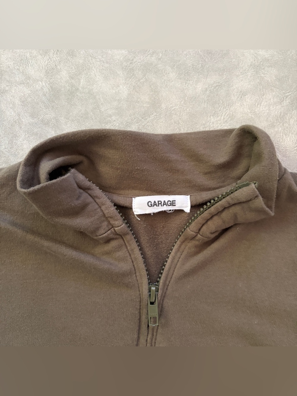 Garage olive green long sleeve cropped zip up sweater - Picture 5 of 12